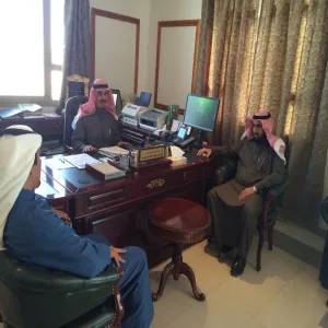 منسوبي كلية العلوم والدراسات الإنسانية برماح يقدمون واجب العزاء والمبايعة للقيادة الرشيدة