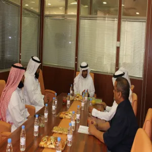 وكيل الجامعة للشؤون التعليمية يطمئن على سير الاختبارات بكلية العلوم بالزلفي
