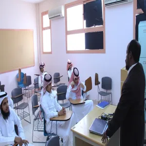 كلية العلوم والدراسات الإنسانية بالغاط تنفذ دورة بعنوان "Talk To Me"