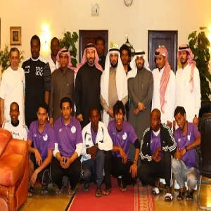 عميد شؤون الطلاب يزور منتخب جامعة نجران لكرة الطائرة ويلتقي مع لاعبي منتخب الجامعة