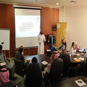 عمادة شؤون الطلاب تطلق ورش عمل (من أنا ؟) في كليات الجامعة