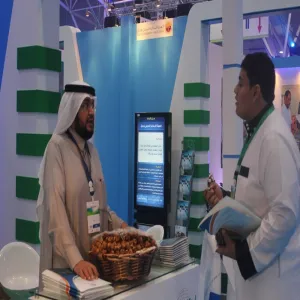 الجامعة تشارك في معرض ابتكار 2013
