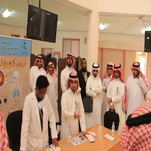 الكلية تقيم معرض توعوي عن " فايروس كورونا "