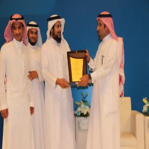 حصول ثلاث أعضاء هيئة تدريس على جائزة معالي مدير الجامعة