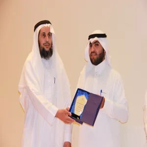 كلية العلوم بالزلفي تقيم حفل ختام الأنشطة الطلابية للعام الجامعي 1436/1437