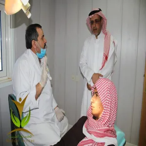 الخدمات الطبية تقوم بحملة الكشف الطبي والتثقيف الصحي لمتوسطة الملك فيصل بالمجمعه