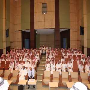 عميد كلية التربية بالزلفي يلتقي بطلاب قسم الدراسات الإسلامية