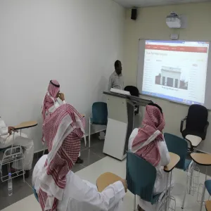 دورة بعنوان " Spoken English "