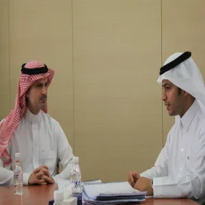 وكيل الجامعة للدارسات العليا والبحث العلمي في زيارة لعمادة البحث العلمي