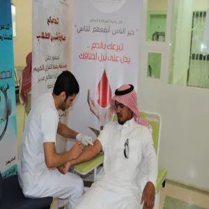 الخدمات الطبية تنظم حملة للتبرع بالدم أسبوعياً داخل الجامعة
