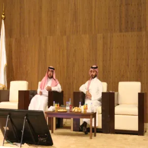 اقامة لقاء تعريفي للطلبة بسعادة العميد د.وليد البشر بمناسبة توليه مهام عميد عمادة السنة التحضيرية