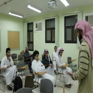 استعداداً للمؤتمر العلمي عمادة شؤون الطلاب تنفذ دورة في التصوير الفوتوغرافي