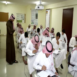 طلاب كلية الهندسة يؤدون اختبارات  "مقياس مخرجات التعليم العالي للتخصصات الهندسية"