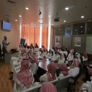 وحدة الأنشطة الطلابية بكلية التربية بالزلفي تقدم محاضرة بعنوان "الطالب الجامعي بين الحقوق والواجبات
