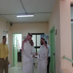 سعادة وكيل الجامعة للشؤون التعليمية يزور  كلية المجتمع
