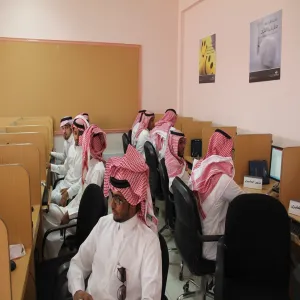 أقامت الإدارة العامة للتخطيط والتطوير الإداري بالتعاون مع كلية العلوم والدراسات الإنسانية بالغاط دورة تدريبية  لمعالجة النصوص
