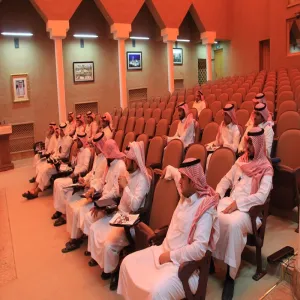 أقامت الإدارة العامة للتخطيط والتطوير الإداري بالتعاون مع كلية العلوم والدراسات الإنسانية بالغاط دورة تدريبية