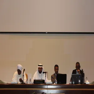 كلية التربية بالزلفي تقيم ندوة بعنوان  ( اللغة العربية : إرث وانتماء )