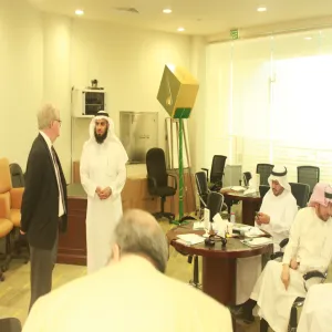وكالة الجامعة للشؤون التعليمية تنظم ورشة عمل بعنوان  ( القيادة الأكاديمية : تجارب دولية )