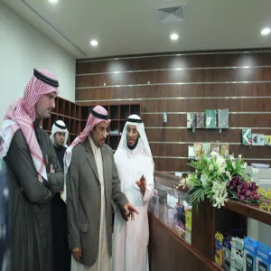 معالي مدير الجامعة يتفقد الخدمات الطلابية بالمدينة الجامعية