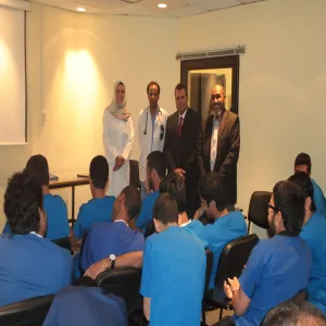 زيارة طلاب السنة الثالثة الى المستشفى العسكري (مدينة الامير سلطان العسكرية )