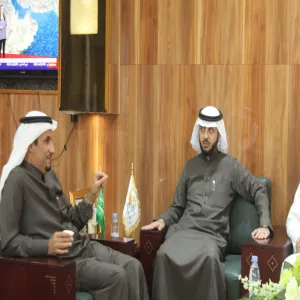 زيارة أعضاء هيئة التدريس المنظمين حديثاً بكلية الطب لمعالي مدير الجامعة