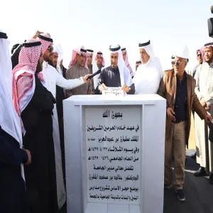 معالي مدير الجامعة يضع حجر الأساس لمشروع إنشاء مدارس الجامعة ( بنين – بنات )