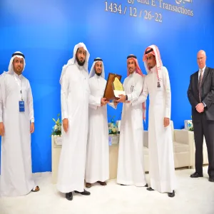 عمادة التعليم الالكتروني والتعلم عن بعد تحصد المركز الأول في جائزة التميز للمواقع الفرعية على مستوى الجامعة