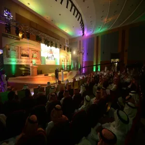 الجامعة تقيم برنامجاً ضمن الحملة الوطنية الشاملة لتعزيز القيم الوطنية "وطننا أمانة "