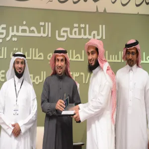 كلية علوم الحاسب والمعلومات تحصل على مراكز متقدمة في مسابقات الملتقى التحضيري للمؤتمر العلمي السادس