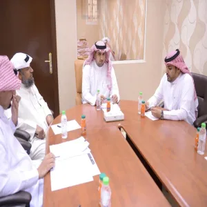 المشرف العام على  مكتب معالي مدير الجامعة يزور إدارة المتابعة