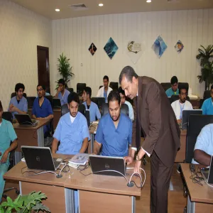 دورة تدريبية لطلاب كلية العلوم على نظام التعليم الالكترونى D2L  للفصل الدراسى الثانى