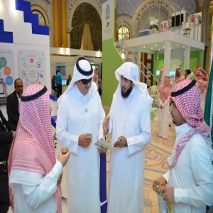 جناح عمادة التعليم الإلكتروني في المعرض المصاحب للمؤتمر الدولي الرابع يستقبل عدداً من المسؤولين في وزارة التعليم