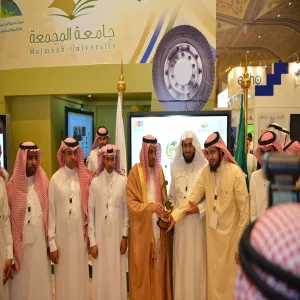 بعد تحقيقه لجائزة التميز : عمادة التعليم الإلكتروني تحتفي بالأستاذ فيصل الشمري