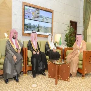 بمناسبة حصول الجامعة على الاعتماد المؤسسي : سمو أمير منطقة الرياض يستقبل معالي مدير الجامعة وعدد من قياداتها