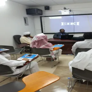 وحدة  التوجيه والارشاد الطلابي في كلية التربية تنفذ محاضرة تربوية على  كوكبة من طلاب الكلية
