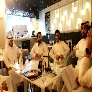 نادي القراءة يستهل برامجه بكتاب " أنا " للعقاد