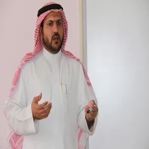دورات تدريبية مقدمة لطلاب الكلية