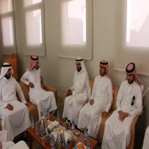 منسوبي عمادة شؤون الطلاب يزورون كلية العلوم بالزلفي