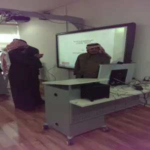 وحدة الإتصال الصوتي والمرئي بالتعاون مع عمادة الجودة وتطوير المهارات تنهي نقل ورشة عمل بعنوان ( قياس مخرجات التعليم )