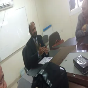 سمنار علمي في قسم اللغة الإنجليزية في كلية التربية بالمجمعة