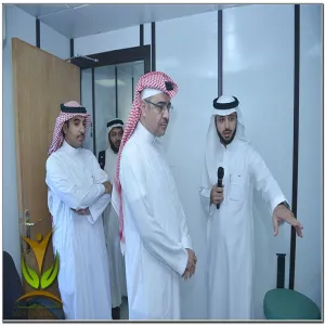 زيارة وفد من أعضاء ملتقى إعلاميي الرياض لكرفان الخدمات الطبية المتنقلة