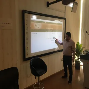 كلية العلوم تقيم دورة تدريبية للطلاب على نظام D2L