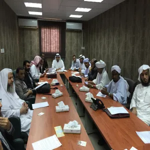 وكيل الكلية للشؤون التعليمية يعقد اجتماعاً للاستعداد للاختبارات النهائية