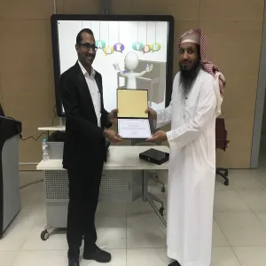 وحدة البحث العلمي بكلية العلوم الطبية التطبيقية تقيم محاضرة علمية لأعضاء هيئة التدريس بالكلية