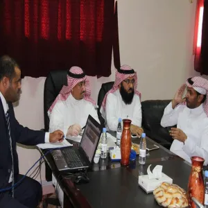 الكلية تستقبل وفد من عمادة التعليم الإلكتروني والتعلم عن بعد