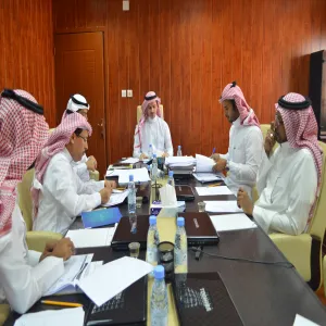 لجنة شؤون المعيدين والمحاضرين ومدرسي اللغات ومساعدي الباحثين توافق على تعيين عدد من المحاضرين والمعيدين