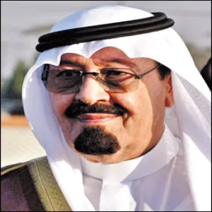 مدير الجامعة يرفع شكره وتقديره لمقام خادم الحرمين الشريفين على موافقته بإنشاء مركز الدراسات الإنسانية والإدارية بالجامعة