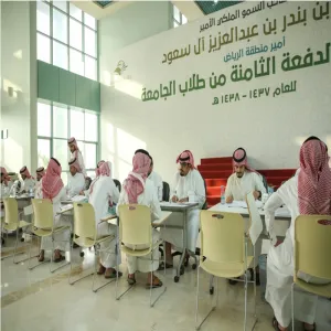 وكيل الجامعة يتفقد سير أعمال المسابقة الوظيفية الإدارية