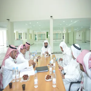 وكيل الجامعة يتفقد أعمال استلام مشروعات المباني العاجلة بالغاط